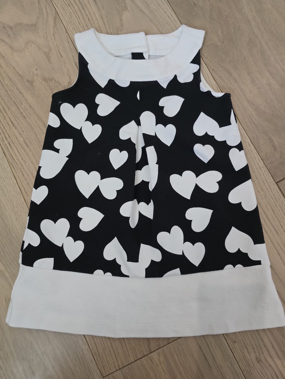 GUC Gymboree Black Dress with White Heart Print 4T